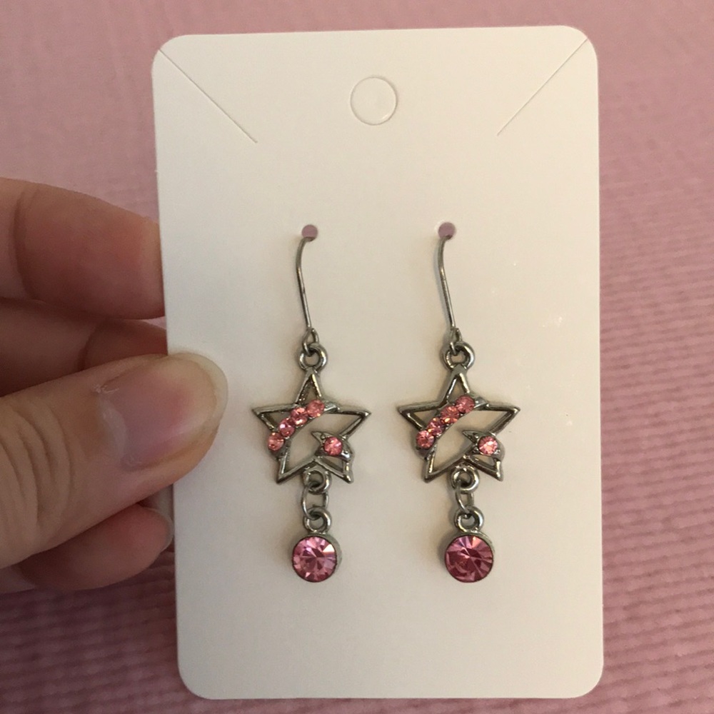 💛3 for $10💛 Pink dangle earrings